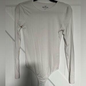 Hollister Cream Long Sleeve Bodysuit